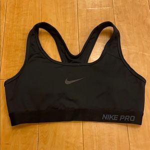 nike sports bra (padded)